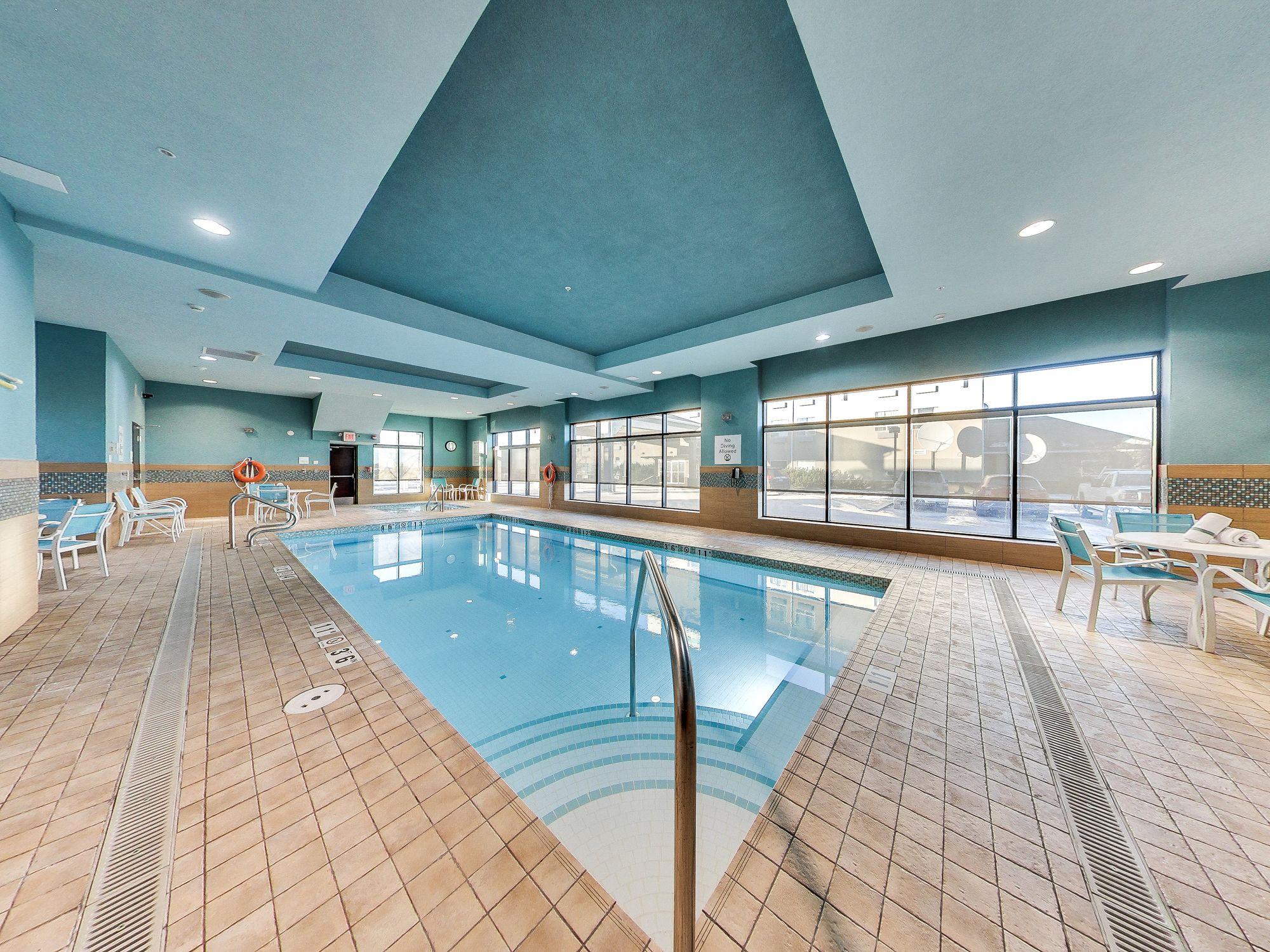 Holiday Inn Hotel & Suites Edmonton Airport Conference Centre By Ihg Ниску Экстерьер фото