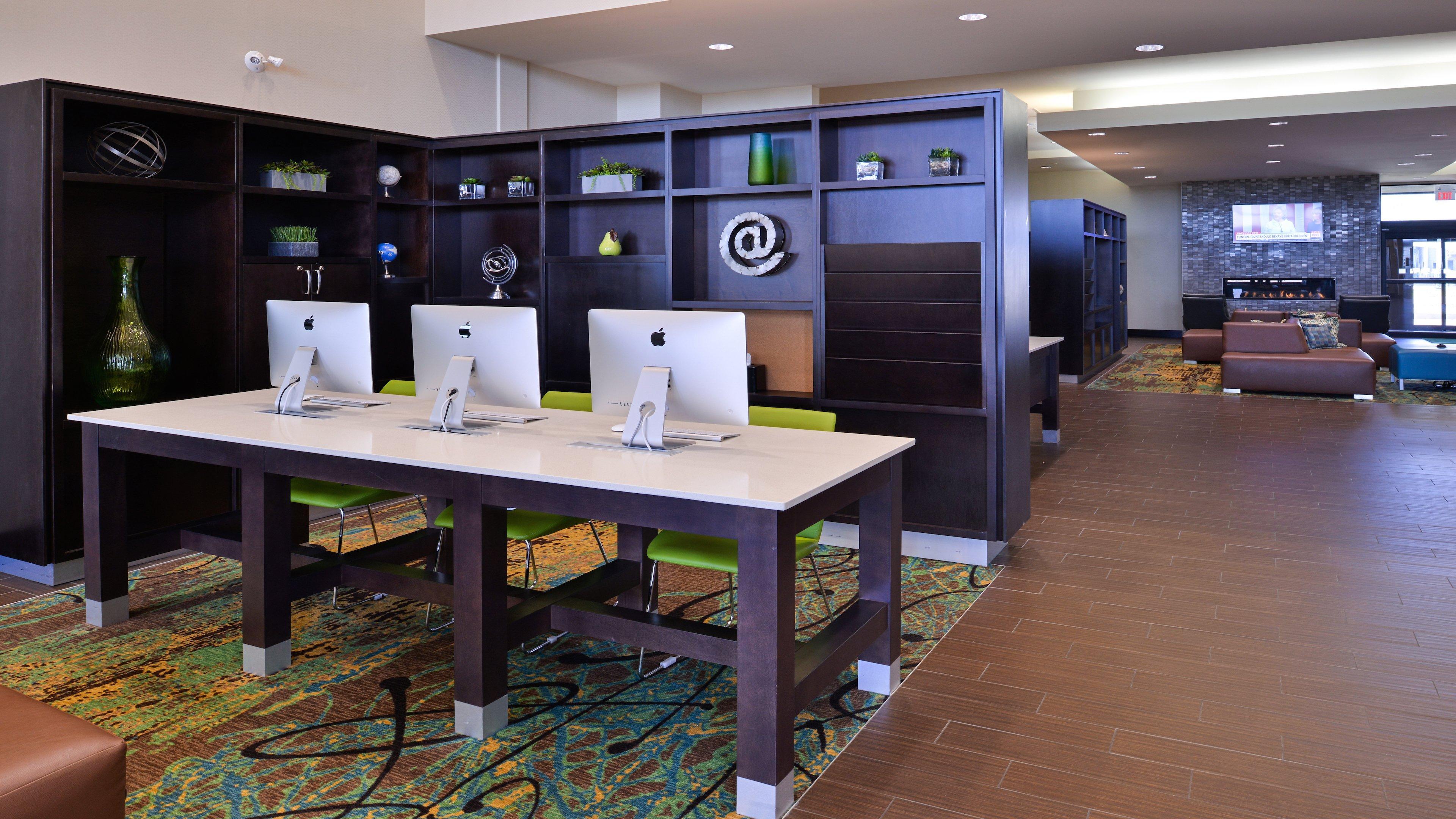 Holiday Inn Hotel & Suites Edmonton Airport Conference Centre By Ihg Ниску Экстерьер фото